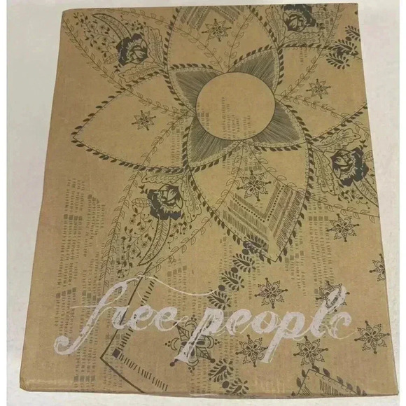 New In Box Free People Mallory Criss Cross Clog Size 9.5 Vachetta Color - Picture 7 of 7